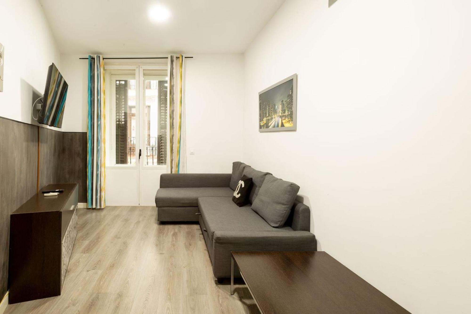 Apartamentos Day Madrid Plaza De Espana Centro Gran Via Sol Malasana 外观 照片