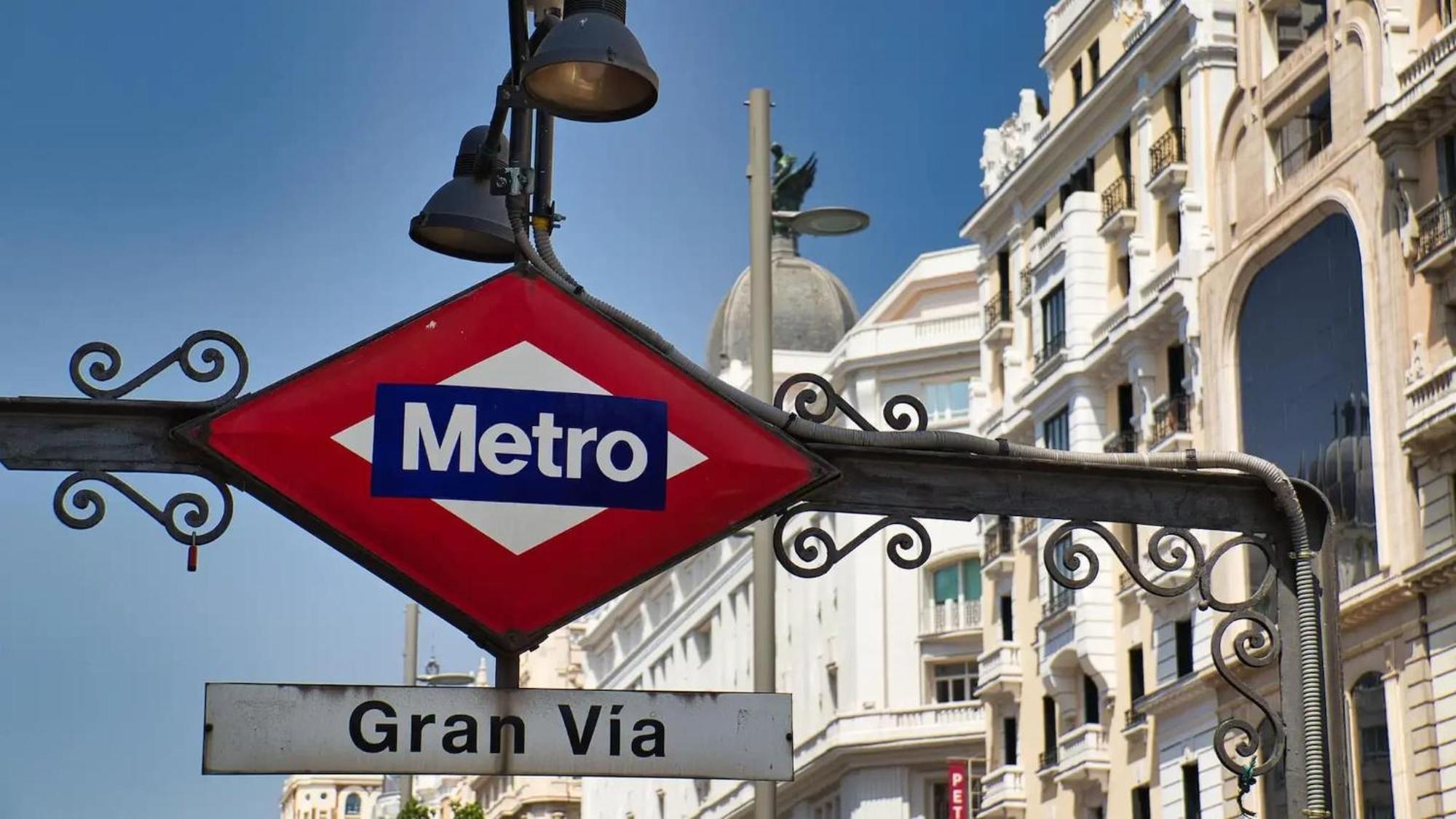 Apartamentos Day Madrid Plaza De Espana Centro Gran Via Sol Malasana 外观 照片