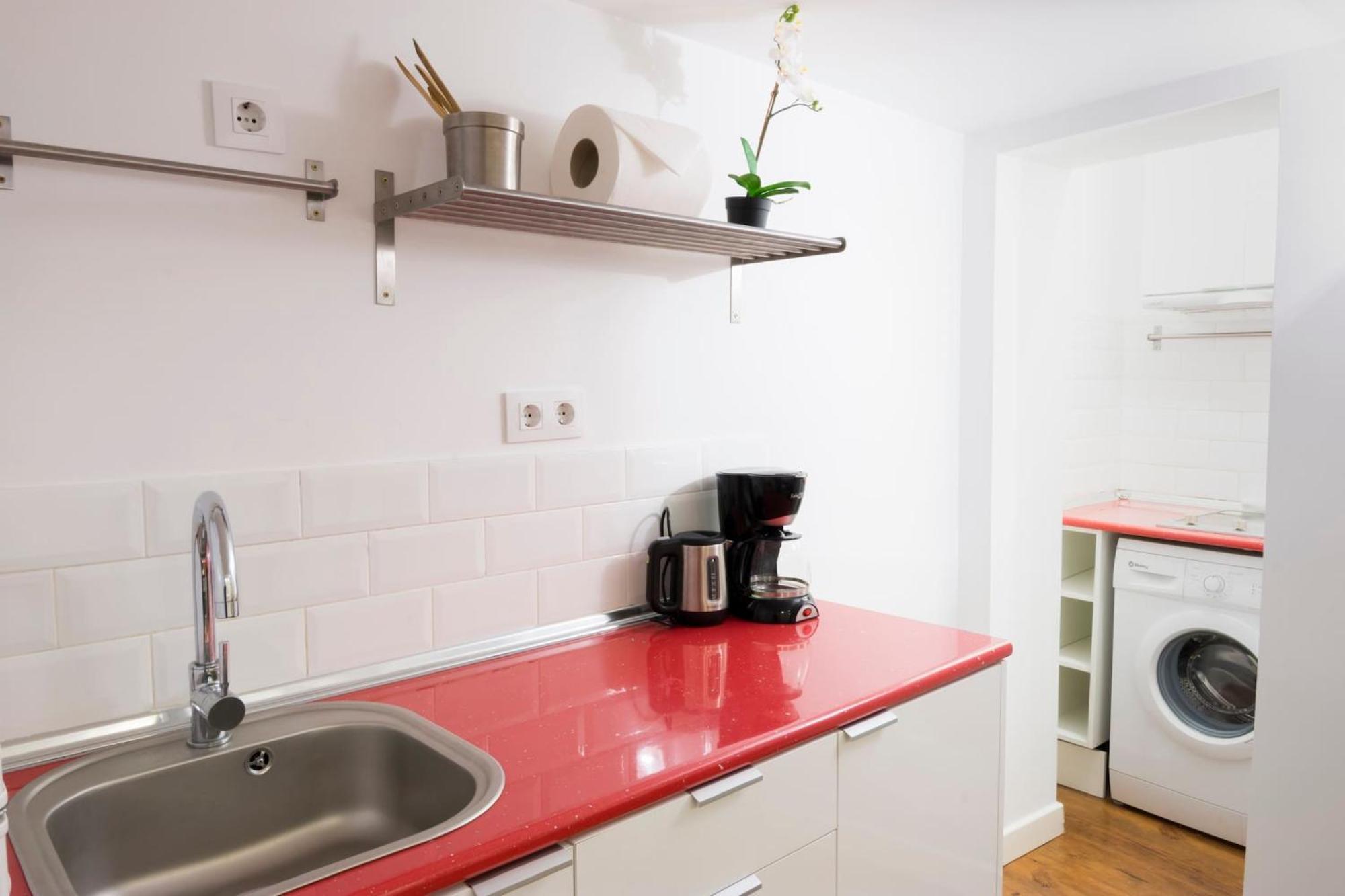 Apartamentos Day Madrid Plaza De Espana Centro Gran Via Sol Malasana 外观 照片