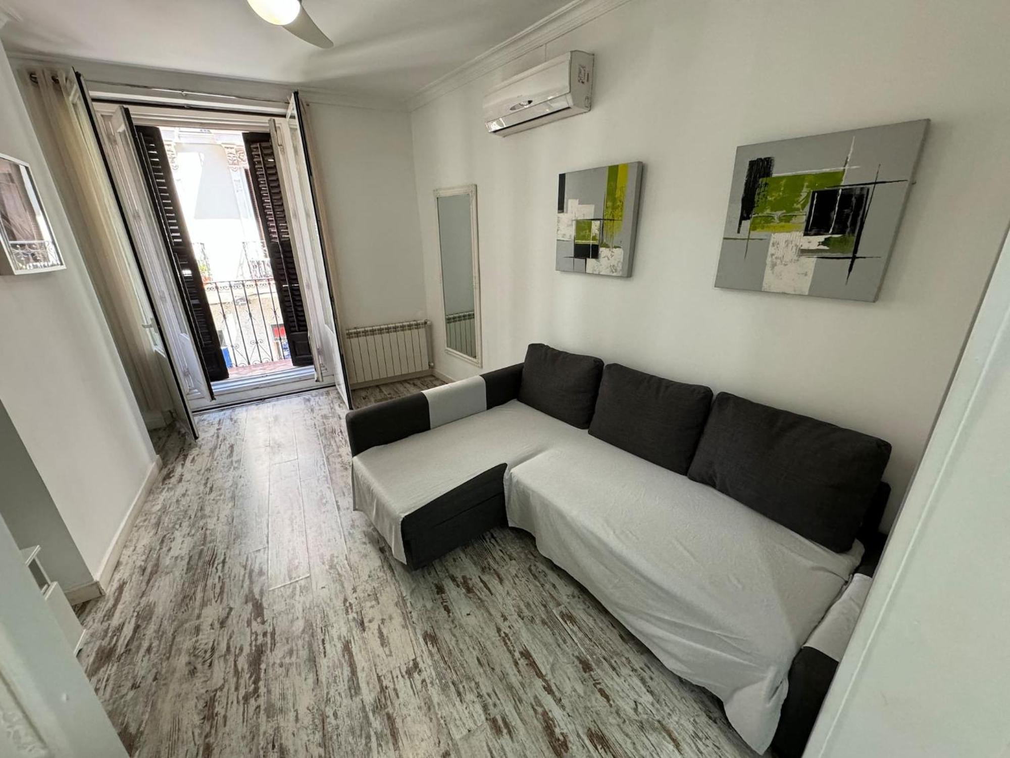 Apartamentos Day Madrid Plaza De Espana Centro Gran Via Sol Malasana 外观 照片