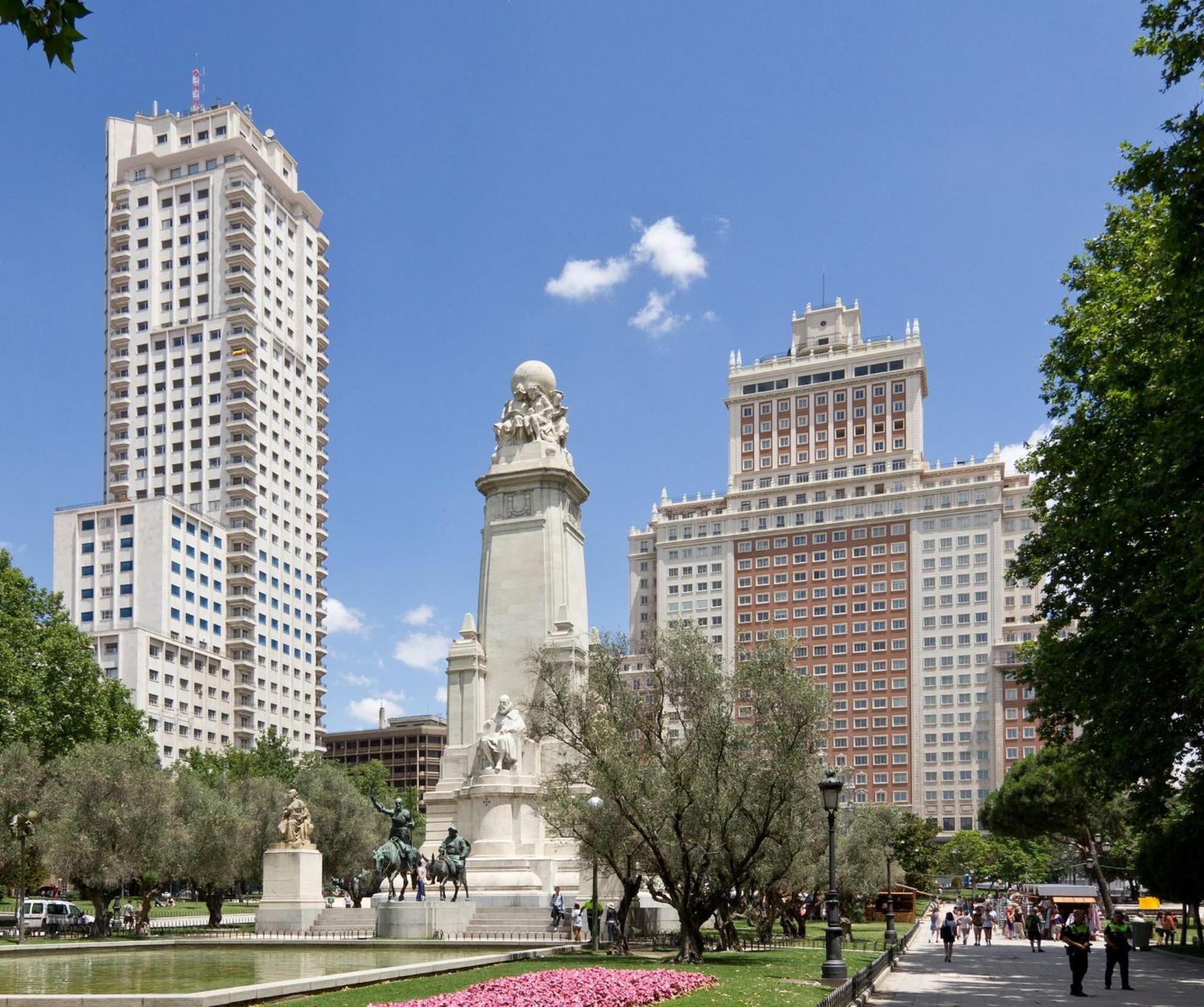 Apartamentos Day Madrid Plaza De Espana Centro Gran Via Sol Malasana 外观 照片